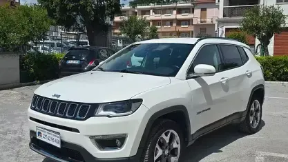 Usata Jeep Compass Limited 140 CV (102 kW) 2018 Bianco SUV