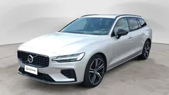 Argento Usata 2022 Volvo V60 R-Design Station wagon | 29.900 € (Buon prezzo)