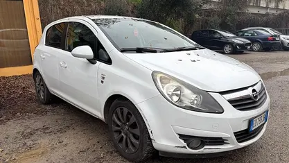 Bianco Usata 2010 Opel Corsa Edition Tre volumi | 999 € (Super prezzo)