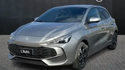 Usata MG MG3 Luxury 102 CV (75 kW) 2025 Utilitaria