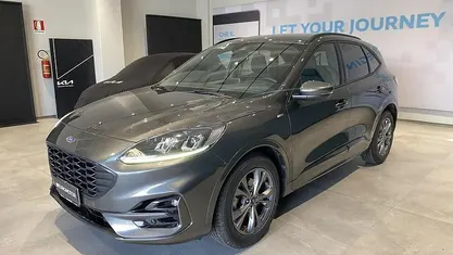 Usata 2022 Ford Kuga ST-Line SUV | 21.500 € (Buon prezzo)
