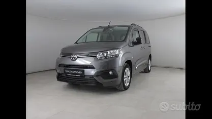 Grigio Usata 2023 Toyota Proace Verso City Station wagon | 20.400 € (Ottimo prezzo)