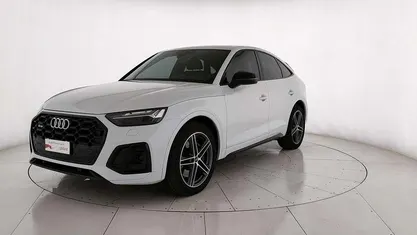 Bianco Usata 2022 Audi SQ5 Sportback Sport SUV | 65.900 € (Buon prezzo)