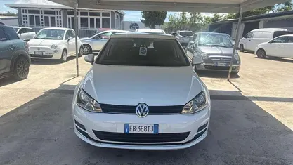 Bianco Usata 2016 VW Golf VII Executive Tre volumi | 9499 € (Ottimo prezzo)