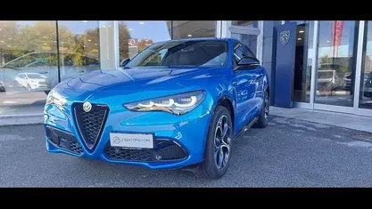 Blu Usata 2024 Alfa Romeo Stelvio Veloce SUV | 37.200 € (Buon prezzo)