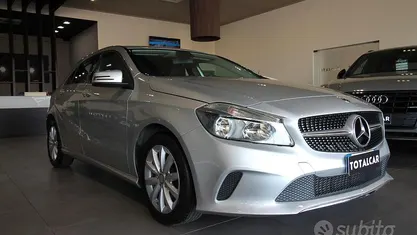 Usata Mercedes A160 90 CV (66 kW) 2017 Argento Berlina