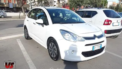 Bianco Usata 2015 Citroën C3 PureTech Due volumi | 5999 € (Buon prezzo)
