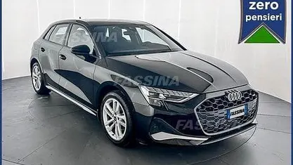 Nero Usata 2024 Audi A3 Sportback Advanced Due volumi | 29.900 € (Ottimo prezzo)