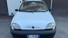 Bianco Usata 2005 Fiat 600 Tre volumi | 1700 € (Buon prezzo)