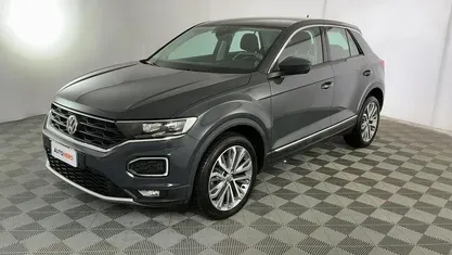 Usata VW T-Roc Advance 150 CV (110 kW) 2019 Grigio SUV
