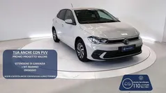Beige Usata 2022 VW Polo Life Tre volumi | 16.900 € (Buon prezzo)