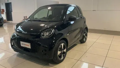 Nero Usata 2021 Smart ForTwo Electric Drive Passion Due volumi | 10.199 € (Buon prezzo)