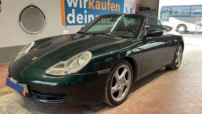 Usata Porsche 911 Carrera Cabriolet 300 CV (220 kW) 2000 Verde Cabrio