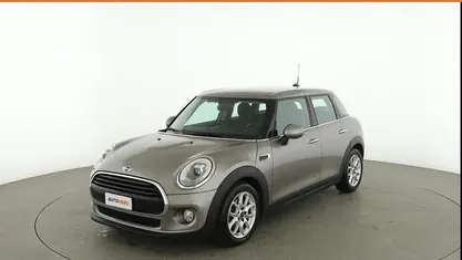 Begagnad Mini Cooper D 130 HK (95 kW) 2018 Grå Halvkombi