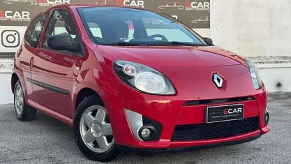 Rosso Usata 2010 Renault Twingo Dynamique Due volumi | 3700 € (Buon prezzo)