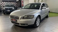 Argento Usata 2006 Volvo V50 Kinetic Station wagon | 2900 € (Buon prezzo)
