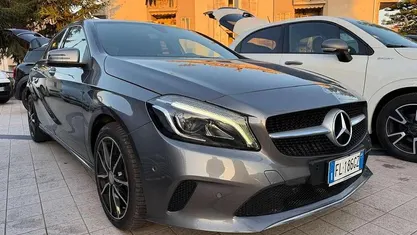 Nero Usata 2017 Mercedes A200 Premium Tre volumi | 14.800 € (Buon prezzo)