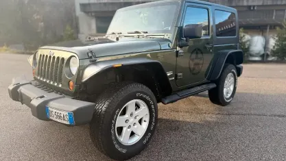 Usata Jeep Wrangler Sahara 177 CV (130 kW) 2008 Verde SUV