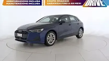 Usata Audi A3 Ambiente 150 CV (110 kW) 2024 Blu navarra metallizzato Berlina