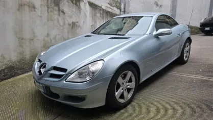 Usata Mercedes SLK200 SE 163 CV (119 kW) 2005 Argento Cabrio