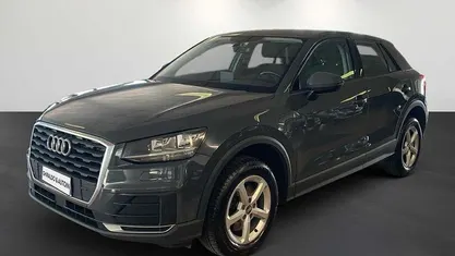 Usata Audi Q2 Ambiente 116 CV (85 kW) 2017 Grigio SUV