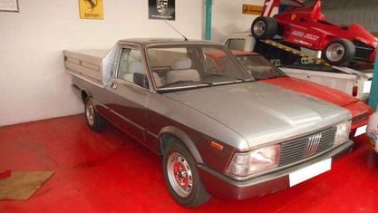 Usata Fiat Argenta 90 CV (66 kW) 1985 Argento Berlina