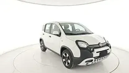 Occasion Fiat Panda Cross Cross 69 ch (50 kW) 2023 Blanc Citadine