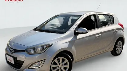 Usata Hyundai i20 Edition 75 CV (55 kW) 2014 Utilitaria