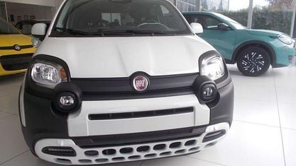 Ny Fiat Panda Cross Cross 69 HK (50 kW) 2025 Vit Halvkombi