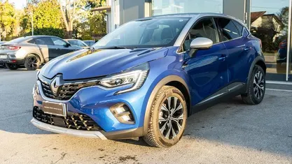 Usata Renault Captur Techno 91 CV (66 kW) 2024 Blu SUV