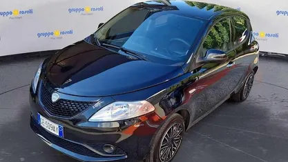 Usata 2021 Lancia Ypsilon Gold Due volumi | 10.500 € (Buon prezzo)
