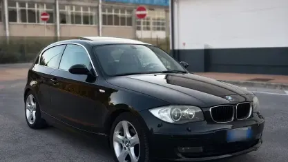 Usata BMW 118 143 CV (105 kW) 2008 Nero Utilitaria