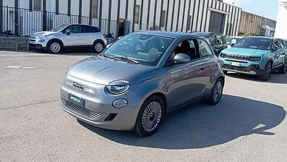 Usata Fiat 500e 69 kW (95 CV) 2024 Grigio Utilitaria