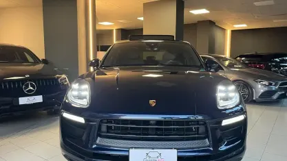 Usata Porsche Macan 265 CV (194 kW) 2023 Blu SUV