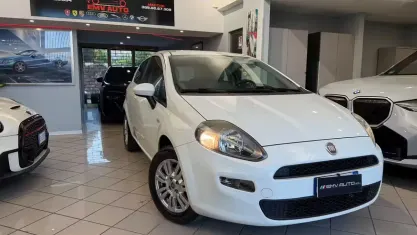 Usata Fiat Punto Racing 77 CV (56 kW) 2012 Bianco Utilitaria