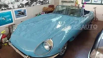 Usata Jaguar E-Type 265 CV (194 kW) 1960 Blu Cabrio