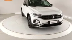 Bianco Nuova 2025 VW T-Roc Sport SUV | 27.500 € (Buon prezzo)