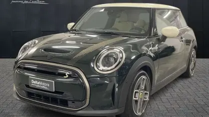 Usata Mini Cooper SE Resolute Edition 135 kW (184 CV) 2022 Verde metallizzato Utilitaria