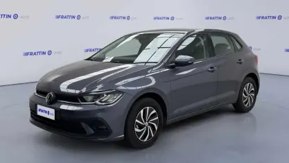 Usata VW Polo Life 95 CV (69 kW) 2025 Grigio scuro Utilitaria
