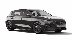 Moondust silver Nuova 2025 Ford Focus Active Tre volumi | 25.450 € (Buon prezzo)