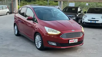 Usata Ford C-MAX Titanium 120 CV (88 kW) 2015 Rosso Monovolume