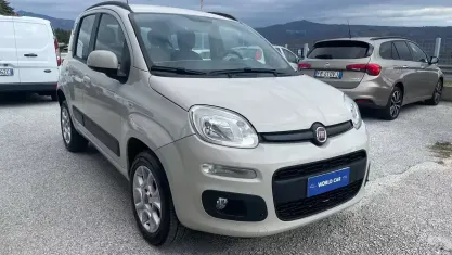 Usata Fiat Panda Lounge 80 CV (58 kW) 2014 Beige Utilitaria