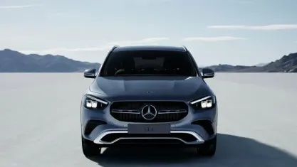 Nuova Mercedes GLA200 150 CV (110 kW) 2026 Nero notte SUV