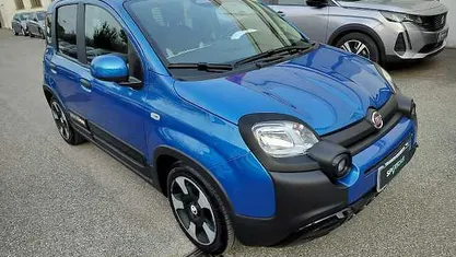 Usata Fiat Panda Cross Cross 69 CV (50 kW) 2025 Blu/azzurro Utilitaria