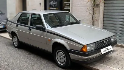 Usata Alfa Romeo 75 110 CV (80 kW) 1987 Berlina