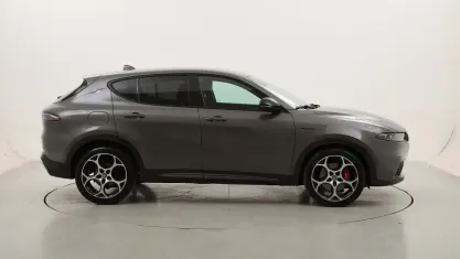 Usata Alfa Romeo Tonale Veloce 160 CV (117 kW) 2022 Grigiogrigio SUV