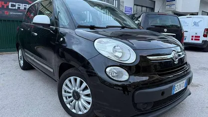 Nero Usata 2015 Fiat 500L Lounge Monovolume | 5350 € (Ottimo prezzo)