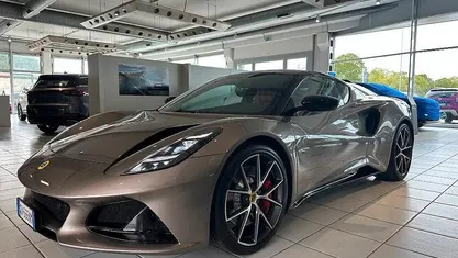 Usata Lotus Emira 364 CV (267 kW) 2024 Coupé