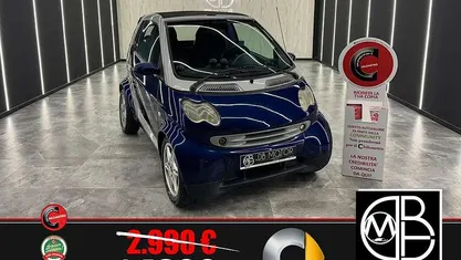 Blu/azzurro Usata 2001 Smart ForTwo Cabrio Cabrio | 1490 € (Ottimo prezzo)