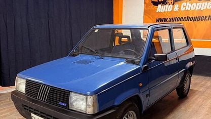 Usata Fiat 750 Young 34 CV (25 kW) 1989 Blu Berlina